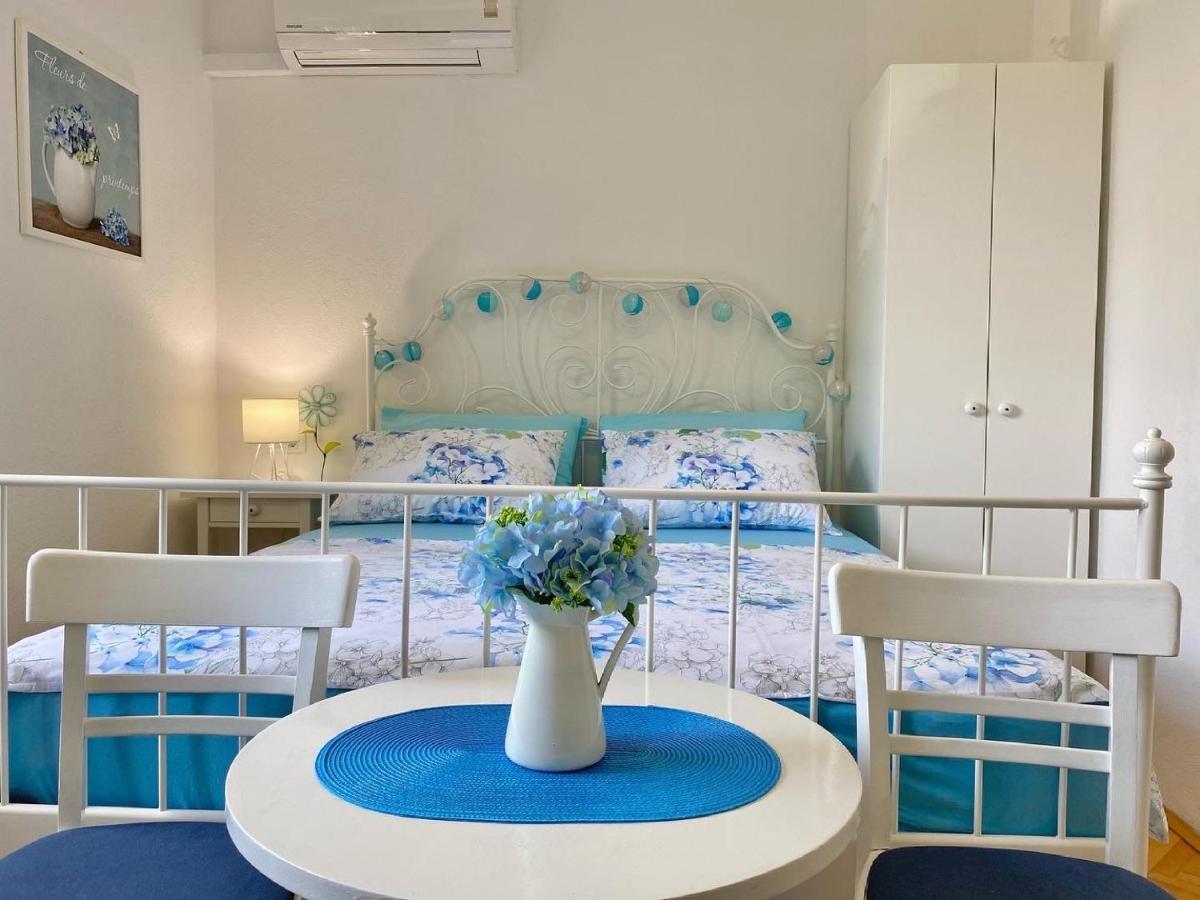 Apartmani Marko Tučepi Exterior foto
