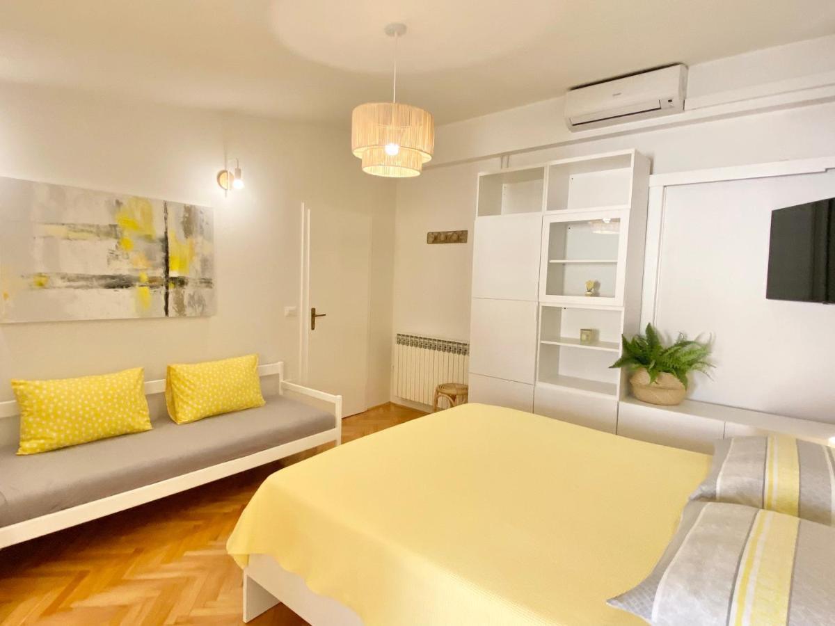 Apartmani Marko Tučepi Exterior foto