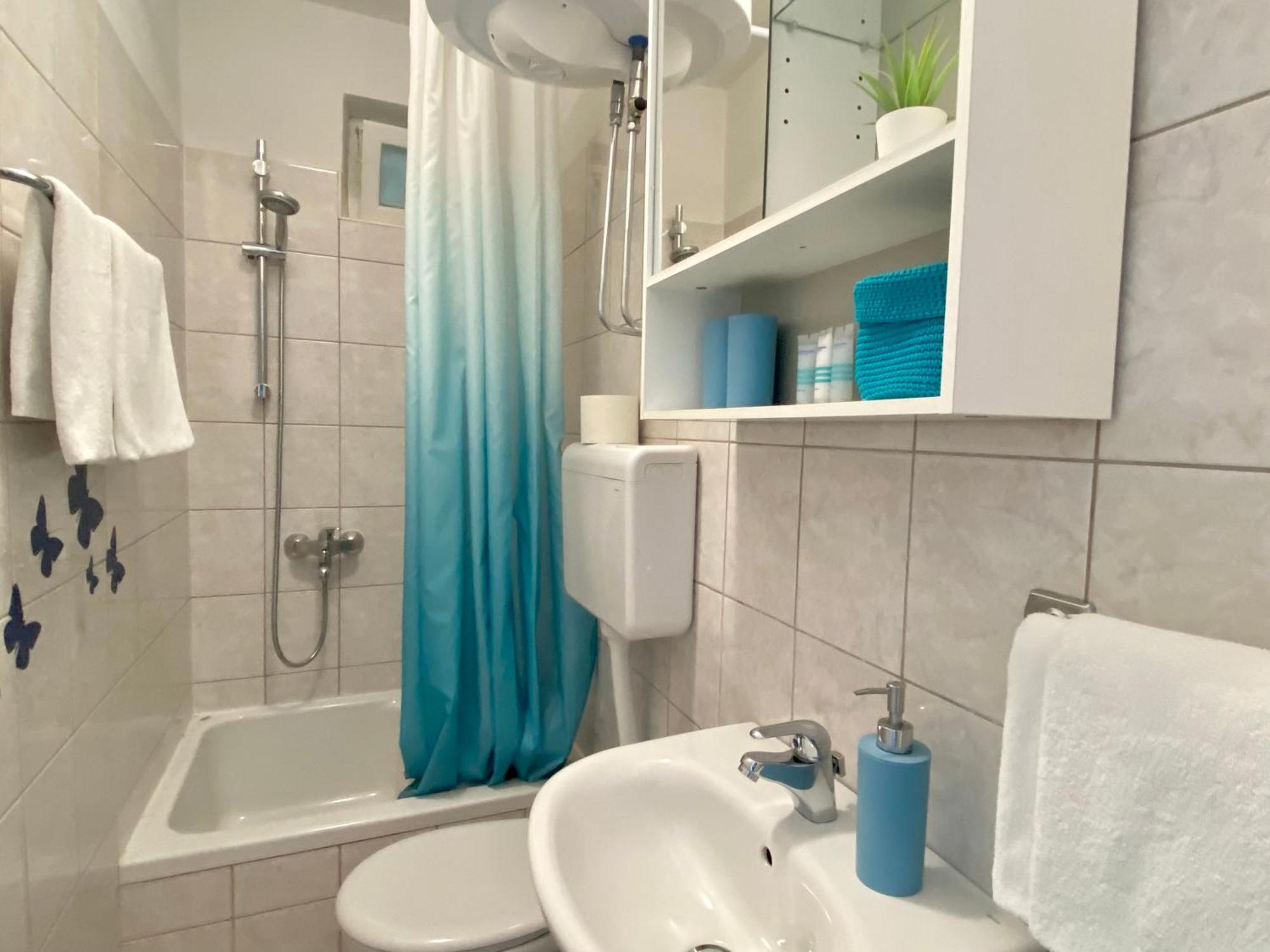Apartmani Marko Tučepi Exterior foto