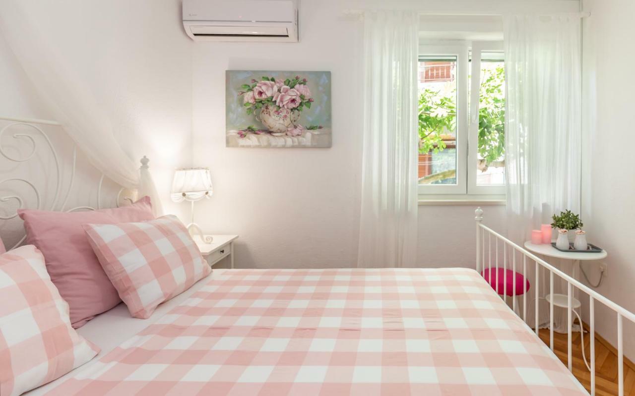 Apartmani Marko Tučepi Exterior foto