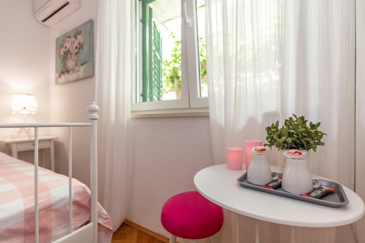 Apartmani Marko Tučepi Exterior foto