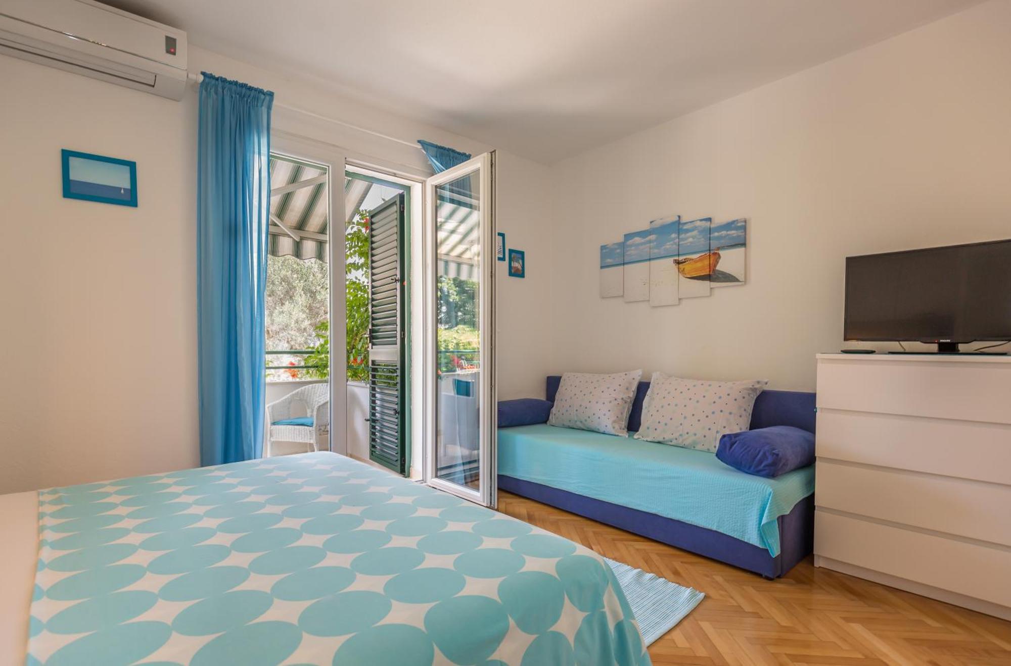 Apartmani Marko Tučepi Exterior foto