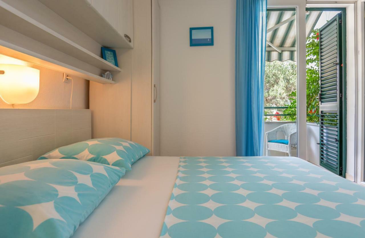 Apartmani Marko Tučepi Exterior foto