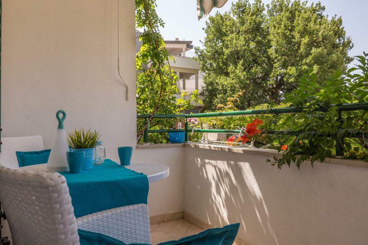 Apartmani Marko Tučepi Exterior foto