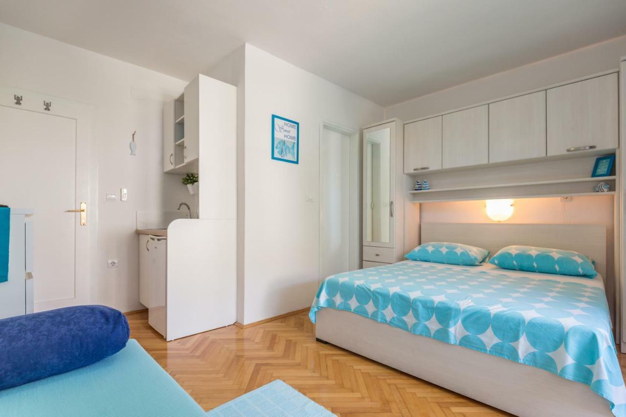 Apartmani Marko Tučepi Exterior foto